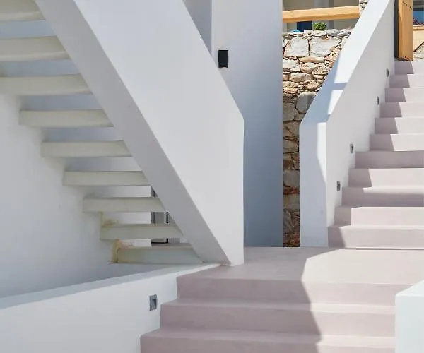 Casa Mardiva Mare * Náusza