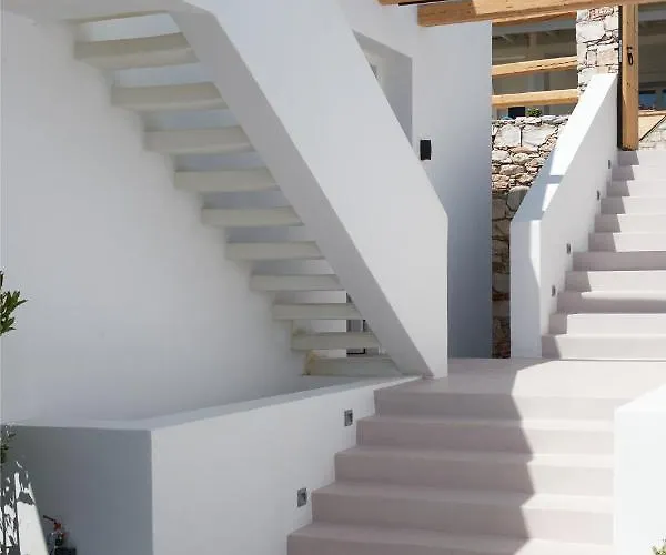 Casa Mardiva Mare ناوسا